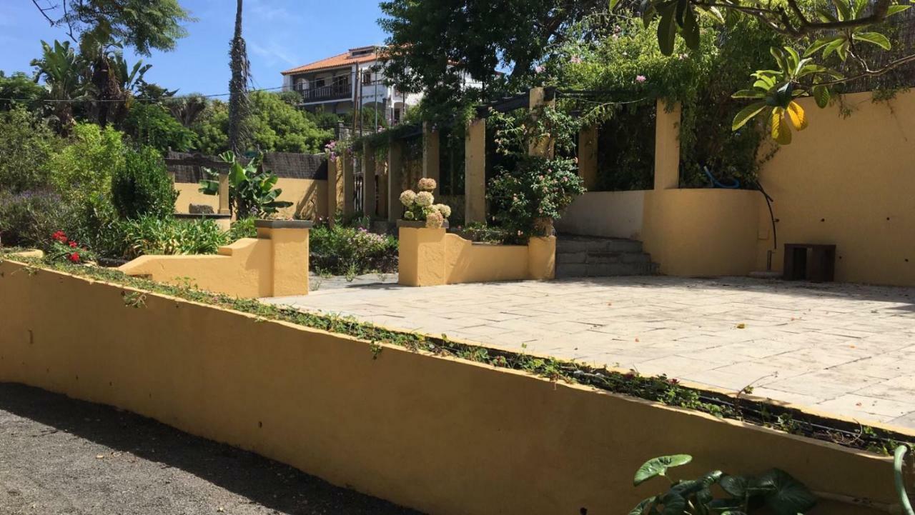 Bellasombra Suites Las Palmas Exterior photo