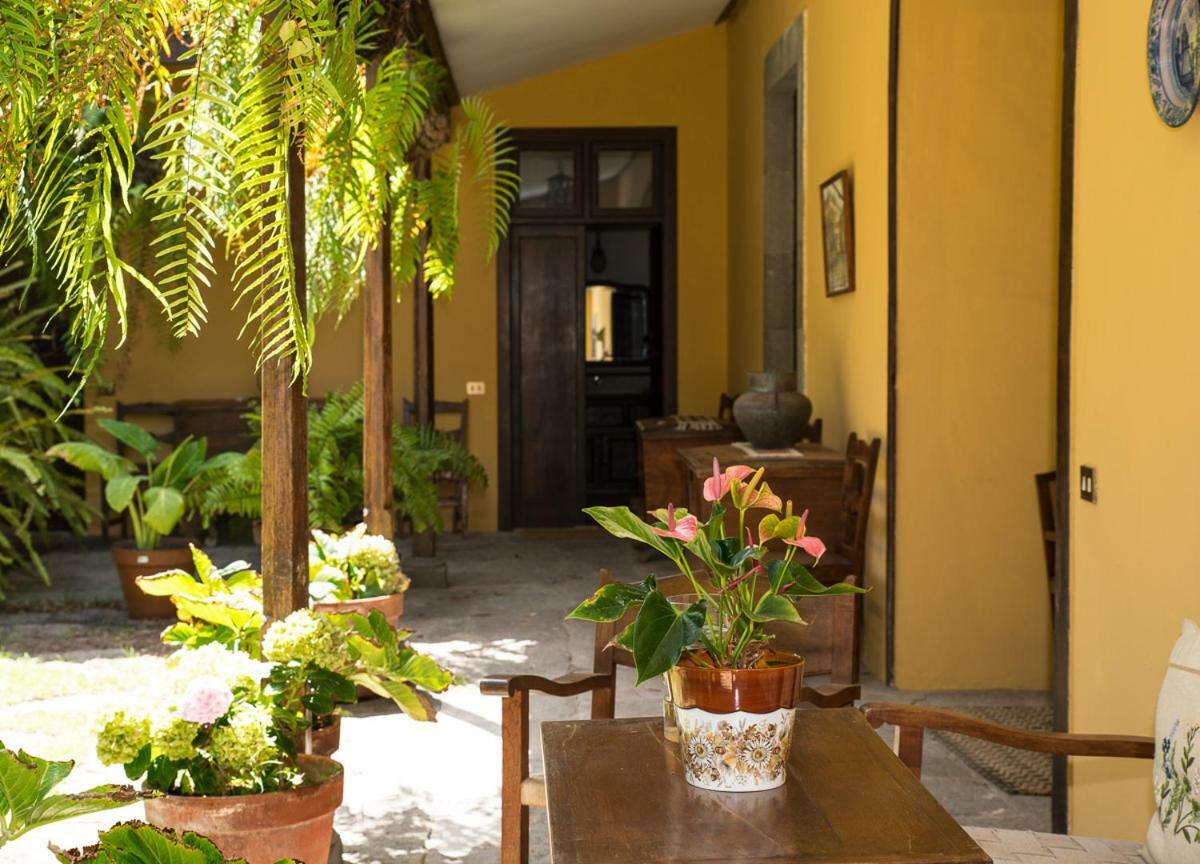 Bellasombra Suites Las Palmas Exterior photo